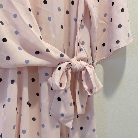 Lane Bryant Polka Dot Pink Chiffon Blouse Women Size 14 - Picture 4 of 7